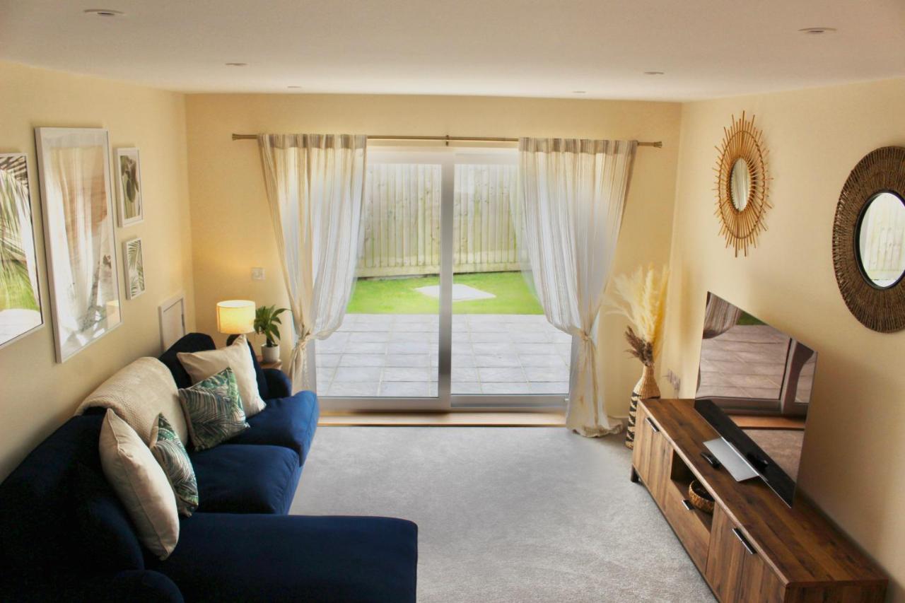 No 1 The Paddock - Spacious Holiday Home With A Hot Tub บู๊ด ภายนอก รูปภาพ
